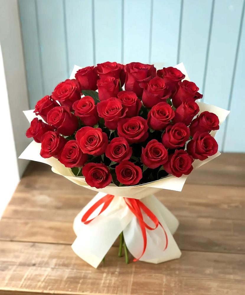 Букет 29 Красных роз в Комаровском