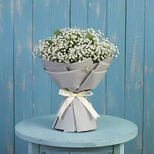 Букет цветов из:  Гипсофила в Комаровском