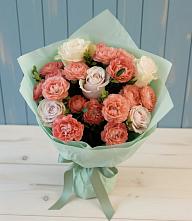 Букет цветов из:  Розы #REPLACE_PRED# Комаровском