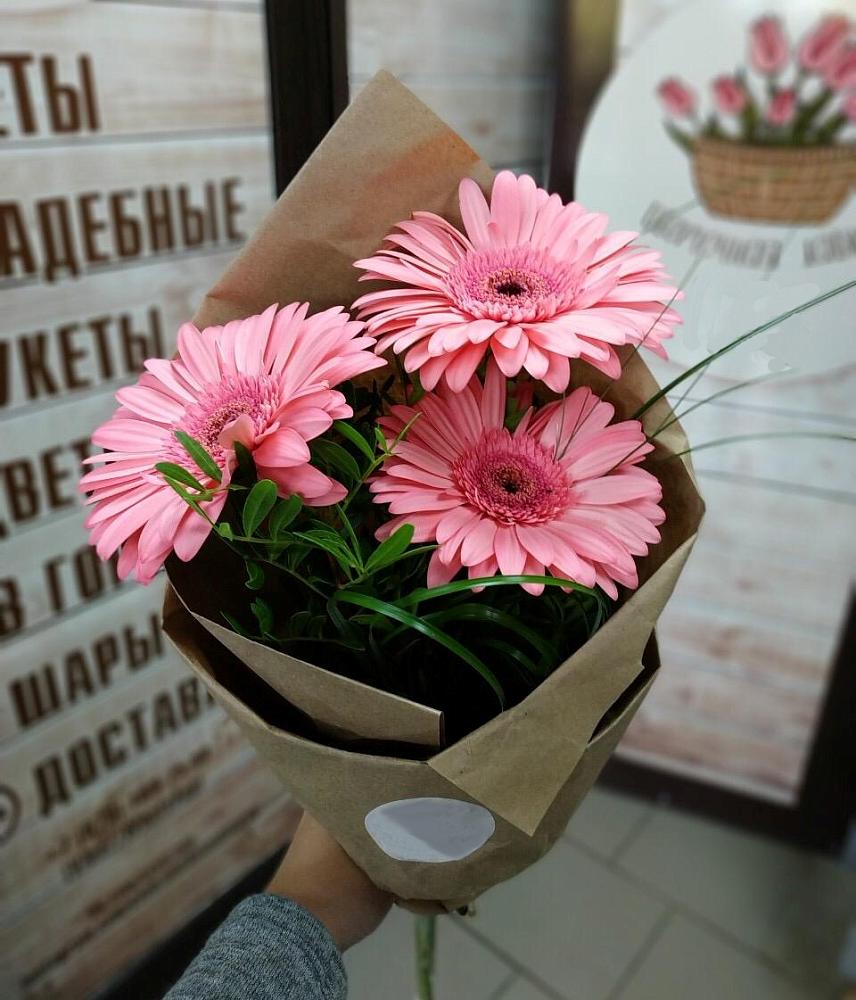 Букет цветов из: Герберы в Комаровском