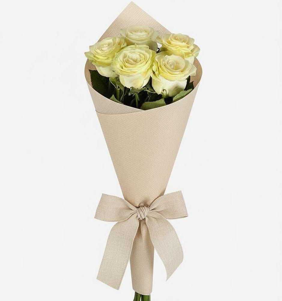 Букет цветов из: Розы в Комаровском