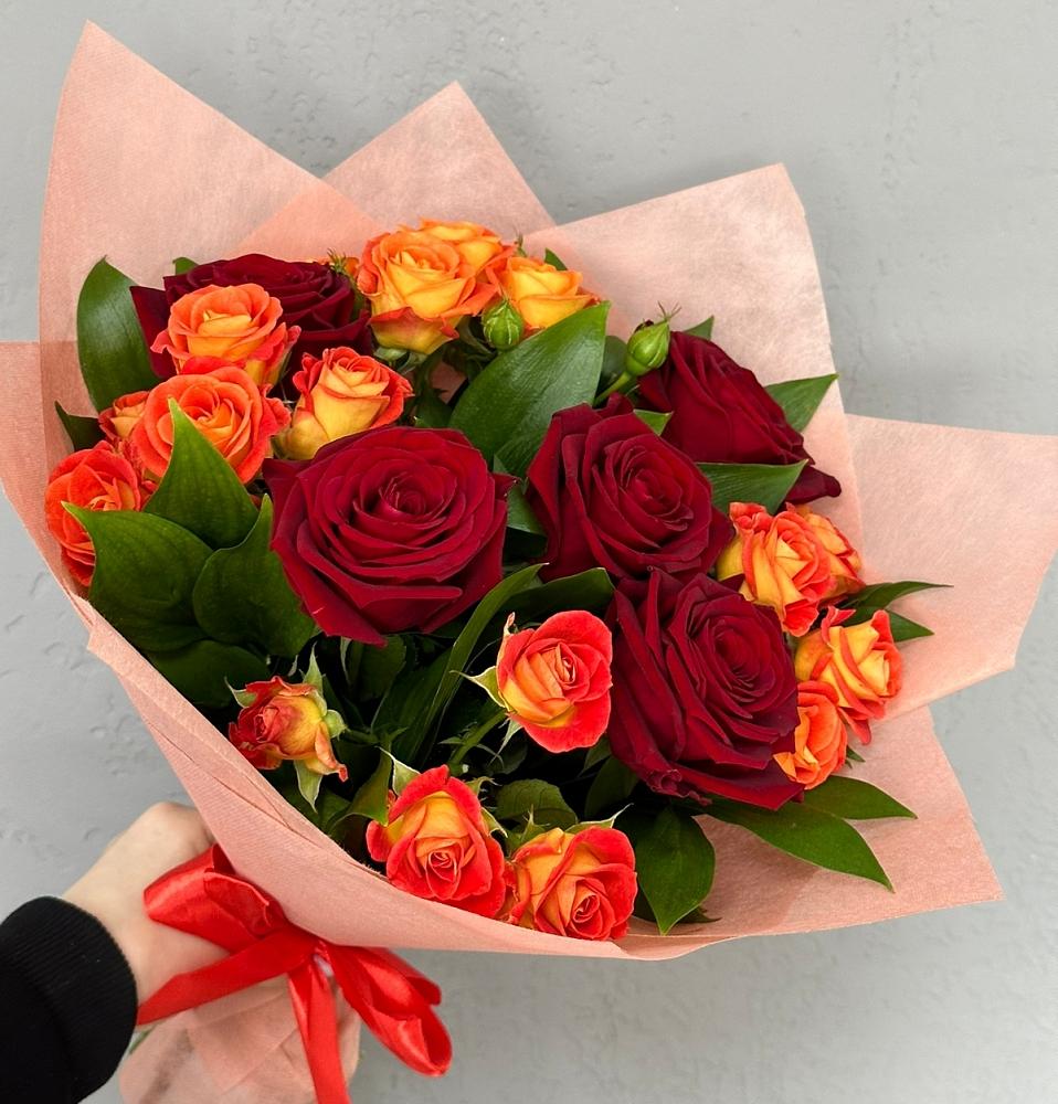 Букет Любовь и восторг в Комаровском