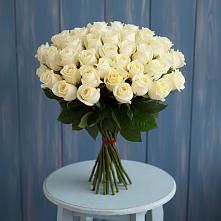 Букет 51 Белая роза Эдлесс Лав в Комаровском