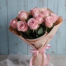 Букет цветов из:  Розы #REPLACE_PRED# Комаровском