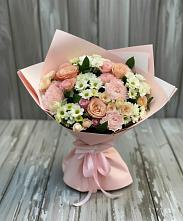 Букет цветов из:  Гвоздики, Розы и Хризантемы #REPLACE_PRED# Комаровском