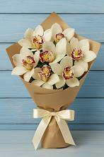 Букет цветов из:  Орхидеи и Розы в Комаровском